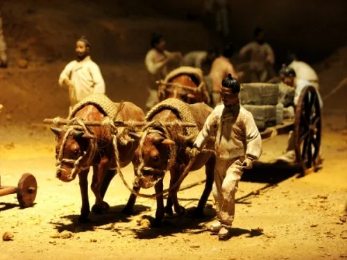 220여년전 화성 축성의 길을 걷다