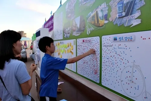 친환경 교통수단 '무가선저상트램'엔 이런 매력이_4